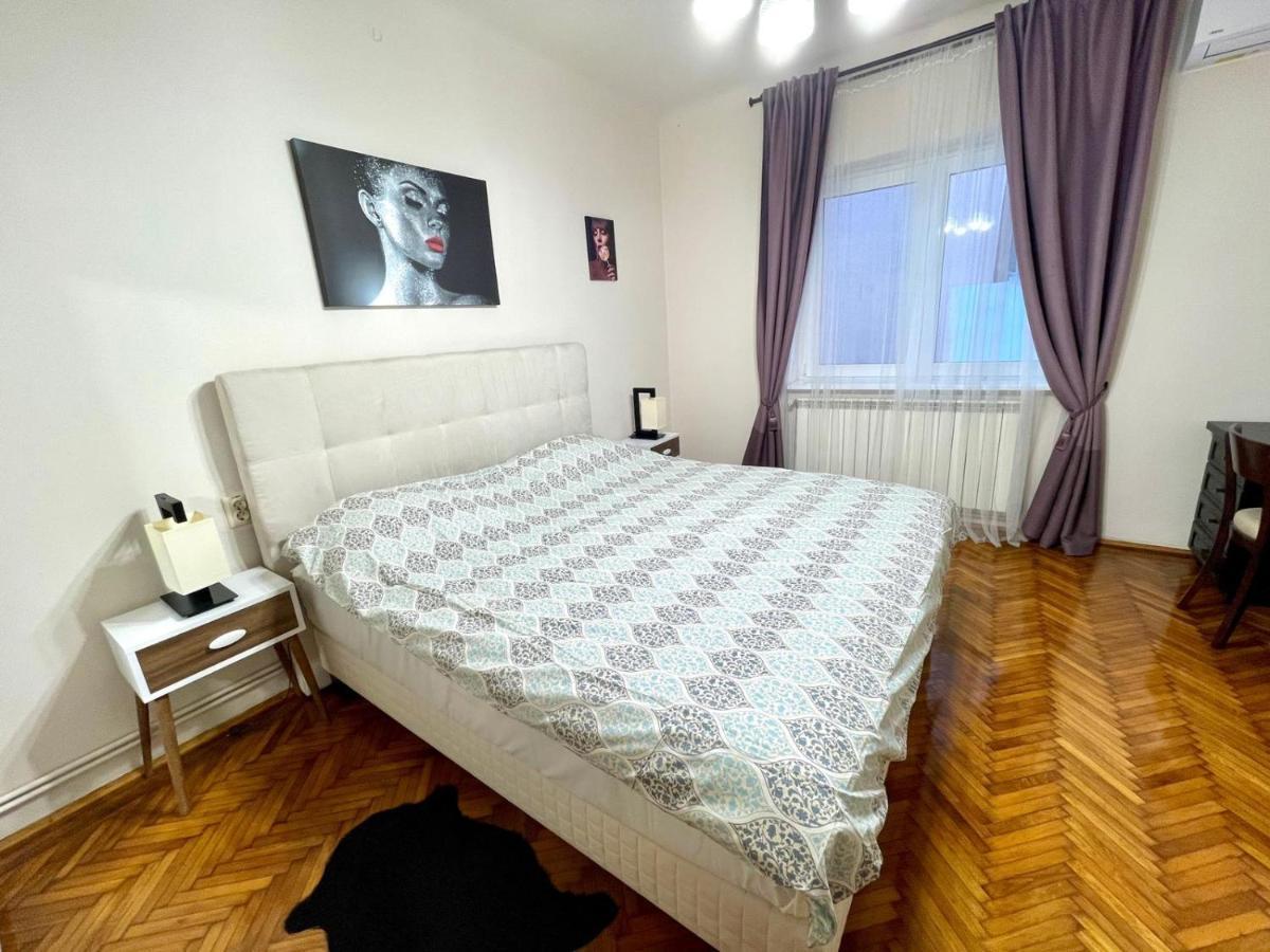 Premier Rooms Плоешти Экстерьер фото